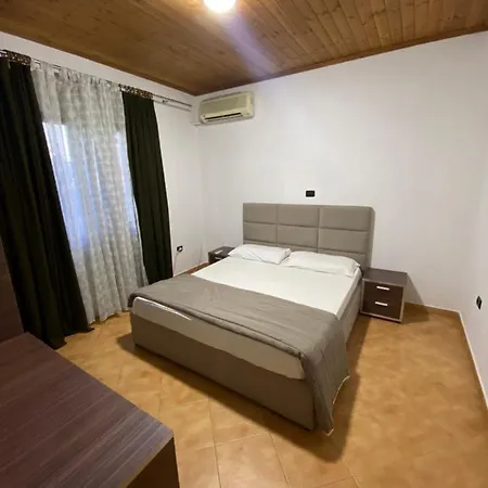 Garden Ardo Holiday home Golem (Tirana)